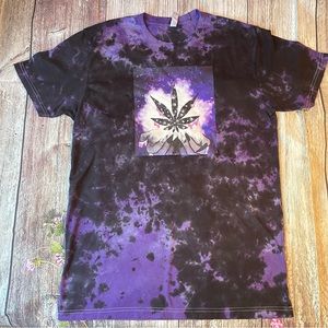 Black/ Purple DYE Presents the Weed Plant Tshirt